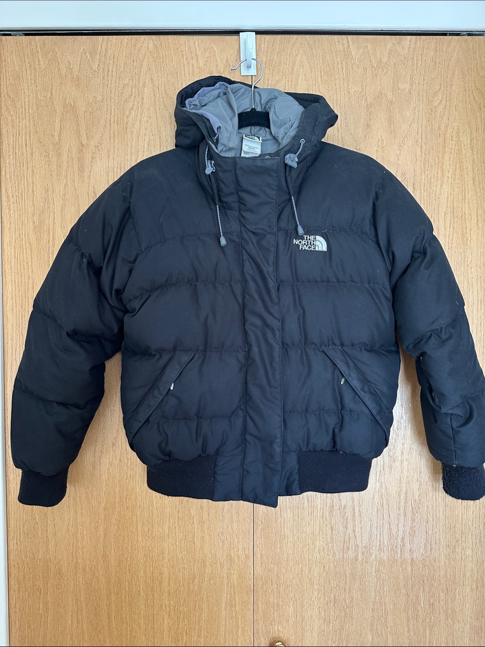 The North Face Women’s RETRO Black Hooded Down Puffer Jacket